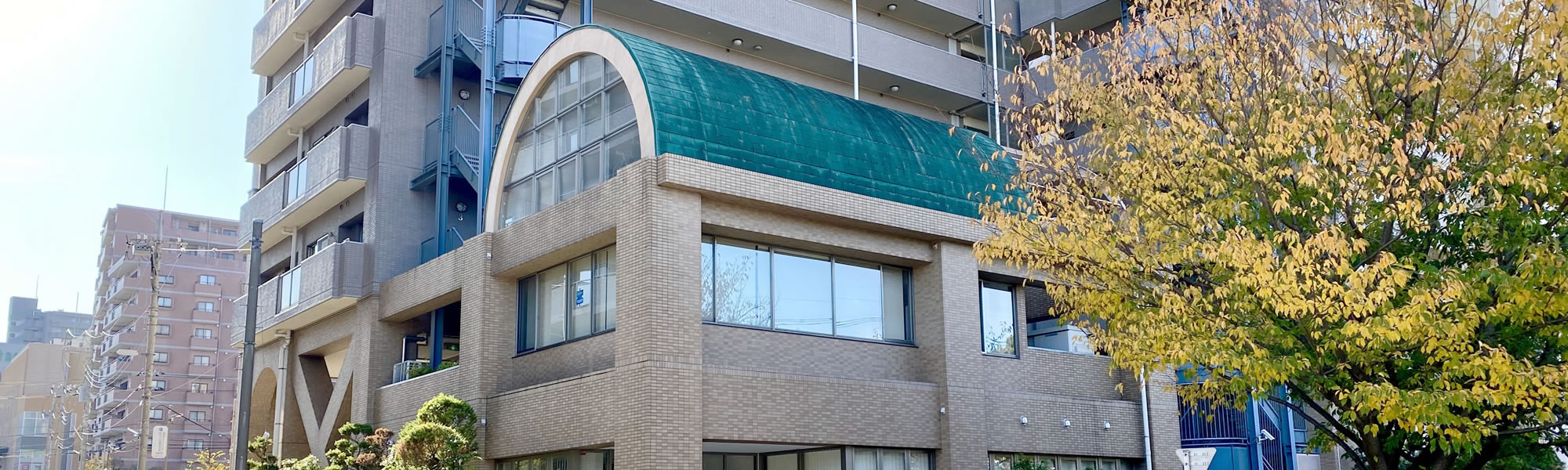 医療専門 ラピス外観